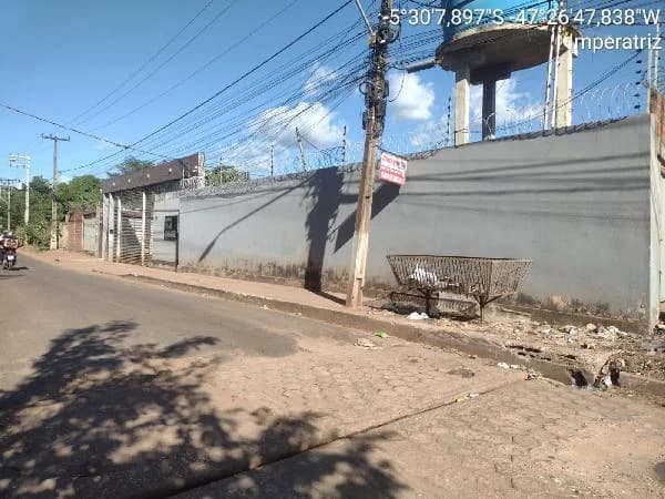 Foto do(a) Casa com 3 quartos à venda em IMPERATRIZ - MA