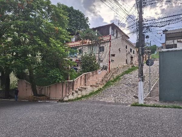 Foto do(a) Casa com 4 quartos à venda em RIO BONITO - RJ