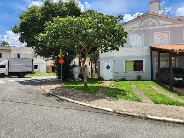 Foto do(a) Casa com 3 quartos à venda em COTIA - SP