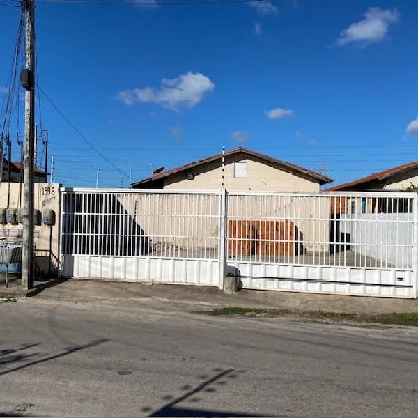 Foto do(a) Casa com 2 quartos à venda em CAUCAIA - CE