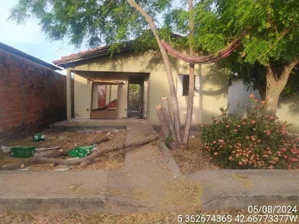 Foto de CASA - 2 QUARTOS - DEMERVAL LOBAO - DESOCUPADO