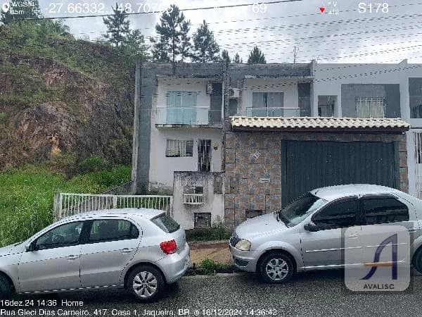 Foto de CASA - 2 QUARTOS - PALHOCA - OCUPADO