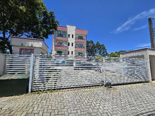 Foto do(a) Apartamento com 2 quartos à venda em SAO JOSE DOS PINHAIS - PR