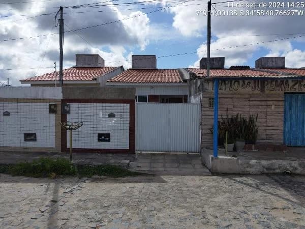 Foto do(a) Casa com 2 quartos à venda em SANTA RITA - PB