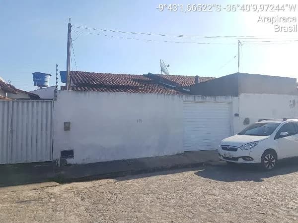Foto do(a) Casa com 3 quartos à venda em ARAPIRACA - AL