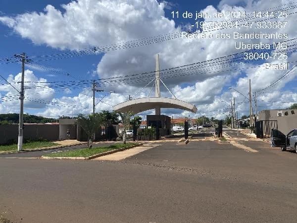 Foto do(a) Casa com 3 quartos à venda em UBERABA - MG