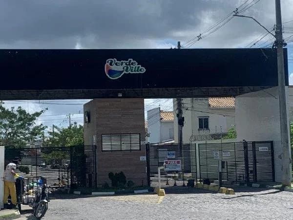 Foto do(a) Casa com 2 quartos à venda em FEIRA DE SANTANA - BA