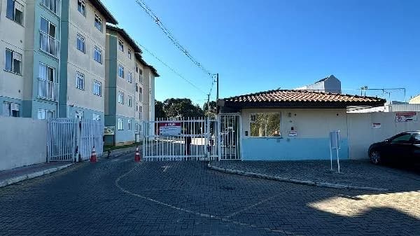 Foto do(a) Apartamento com 2 quartos à venda em ARAUCARIA - PR