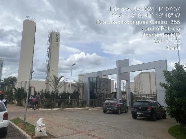 Foto do(a) Apartamento com 2 quartos à venda em UBERLANDIA - MG