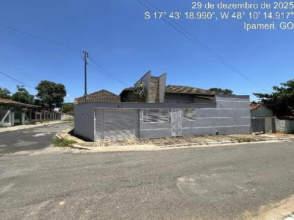 Casa - 3 Quartos - Ipameri - Ocupado — foto 2