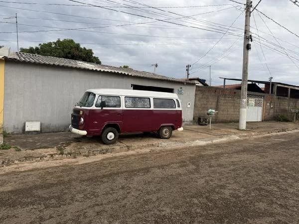 Casa - 2 Quartos - Aguas Lindas de Goias - Ocupado — foto 2