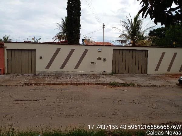 Casa - 4 Quartos - Caldas Novas - Ocupado — foto 2