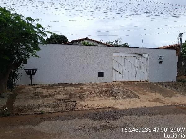 Casa - 2 Quartos - Luziania - Ocupado — foto 2