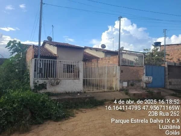 Casa - 2 Quartos - Luziania - Ocupado — foto 2