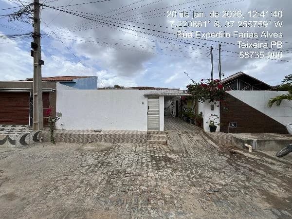 Casa - 4 Quartos - Teixeira - Ocupado — foto 2