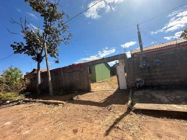 Casa - 2 Quartos - Cocalzinho de Goias - Desocupado — foto 2