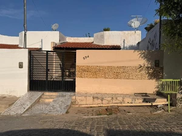 Casa - 3 Quartos - Malta - Ocupado — foto 2