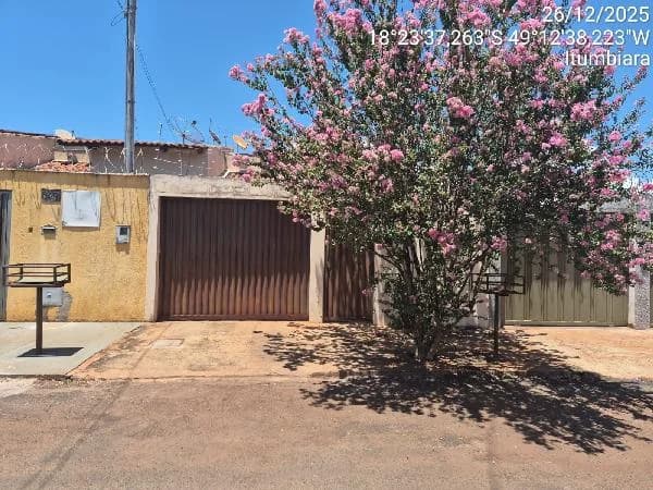 Casa - 2 Quartos - Itumbiara - Ocupado — foto 2