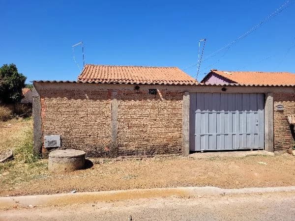 Casa - 2 Quartos - Cocalzinho de Goias - Desocupado — foto 2