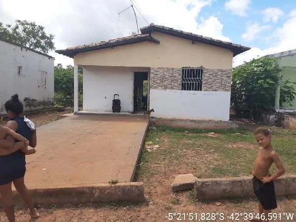 Casa - 2 Quartos - Demerval Lobao - Ocupado — foto 2