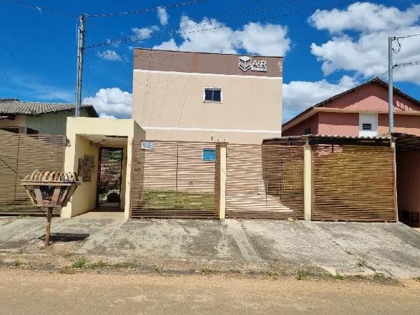 Apartamento - 2 Quartos - Cidade Ocidental - Ocupado — foto 2