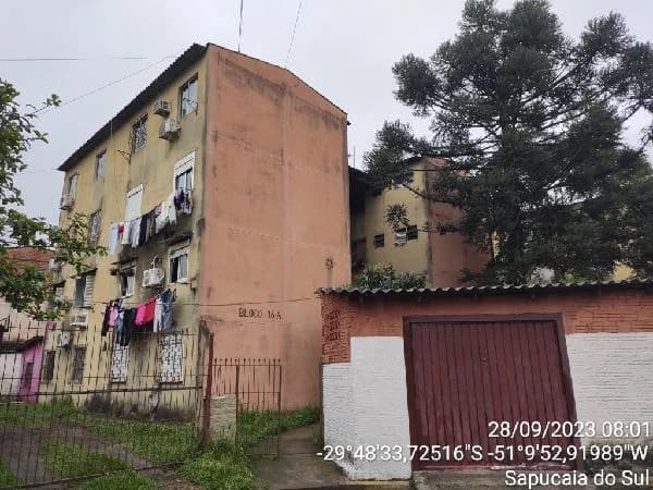 Apartamento - 2 Quartos - Sapucaia do Sul - Ocupado — foto 2