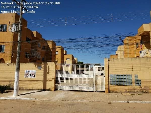 Apartamento - 2 Quartos - Aguas Lindas de Goias - Ocupado — foto 2