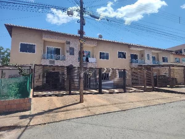 Apartamento - 2 Quartos - Cidade Ocidental - Ocupado — foto 2