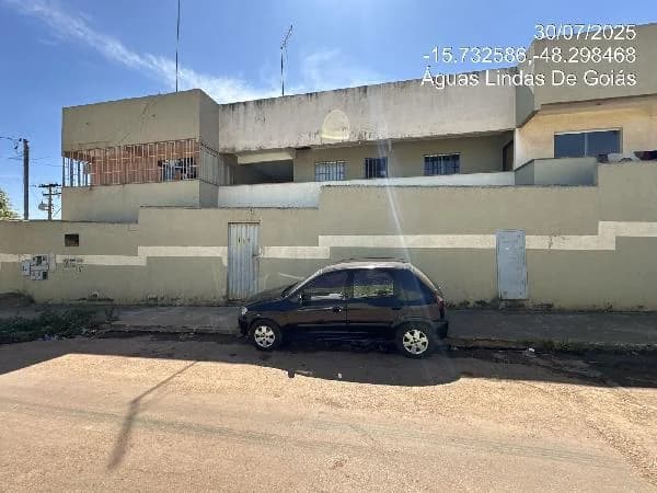 Apartamento - 2 Quartos - Aguas Lindas de Goias - Ocupado — foto 2