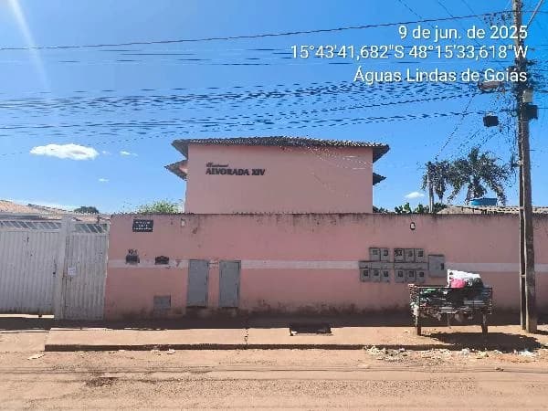 Apartamento - 2 Quartos - Aguas Lindas de Goias - Ocupado — foto 2