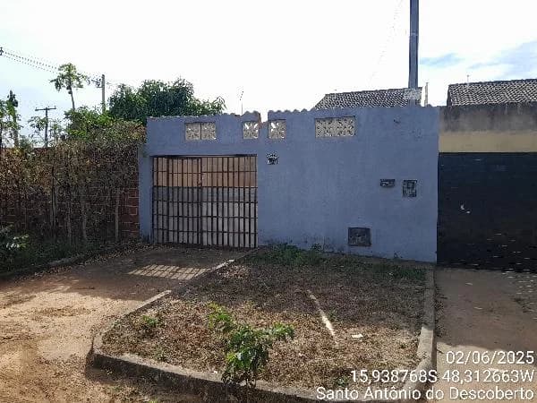 Casa - 2 Quartos - Santo Antonio do Descoberto - Ocupado — foto 2