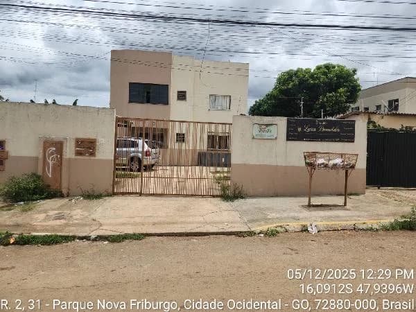 Apartamento - 2 Quartos - Cidade Ocidental - Ocupado — foto 2