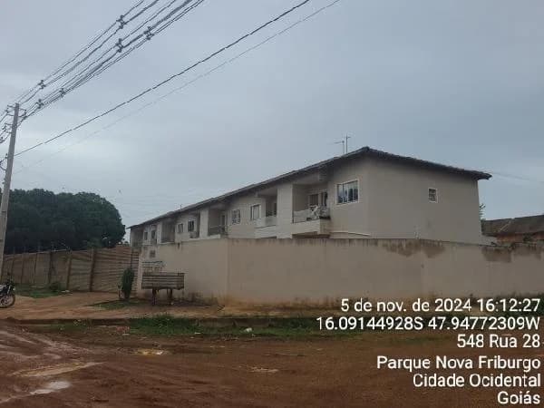 Apartamento - 2 Quartos - Cidade Ocidental - Ocupado — foto 2
