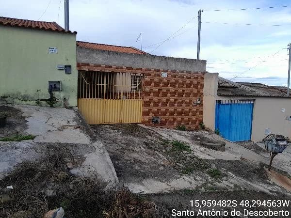 Casa - 2 Quartos - Santo Antonio do Descoberto - Ocupado — foto 2