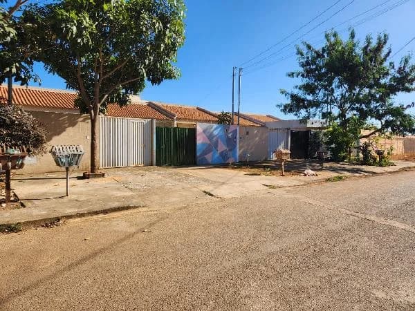 Casa - 2 Quartos - Luziania - Ocupado — foto 2