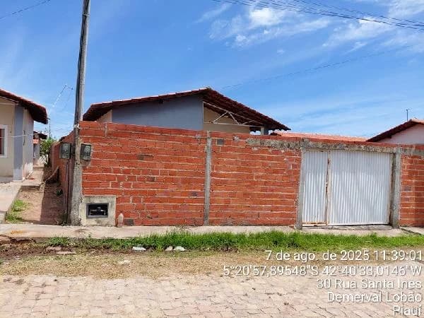 Casa - 2 Quartos - Demerval Lobao - Desocupado — foto 2