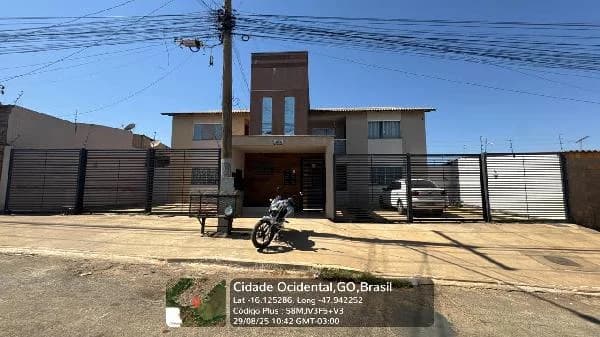 Apartamento - 2 Quartos - Cidade Ocidental - Ocupado — foto 2