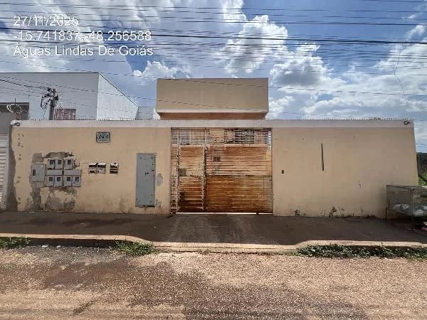 Apartamento - 2 Quartos - Aguas Lindas de Goias - Ocupado — foto 2