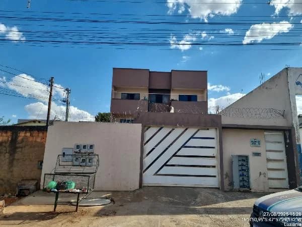 Apartamento - 2 Quartos - Luziania - Ocupado — foto 2