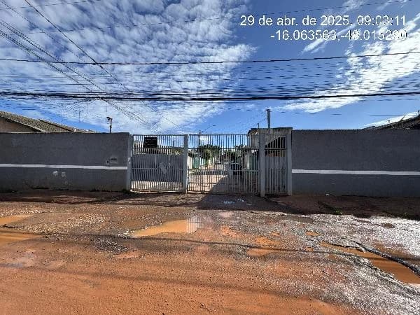 Casa - 2 Quartos - Valparaiso de Goias - Ocupado — foto 2