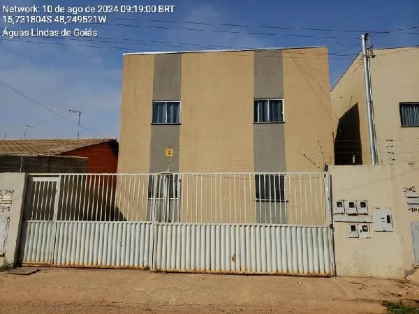 Apartamento - 2 Quartos - Aguas Lindas de Goias - Ocupado — foto 2