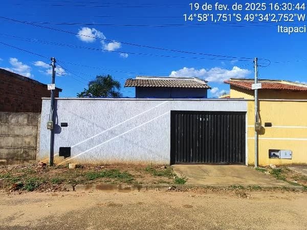 Casa - 2 Quartos - Itapaci - Ocupado — foto 2