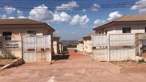 Apartamento - 2 Quartos - Aguas Lindas de Goias - Desocupado — foto 2