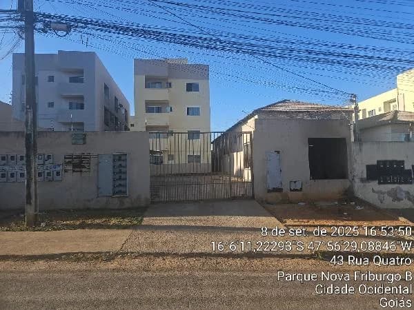 Apartamento - 2 Quartos - Cidade Ocidental - Ocupado — foto 2