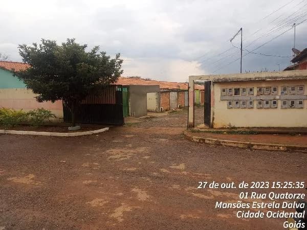 Casa - 2 Quartos - Luziania - Ocupado — foto 2