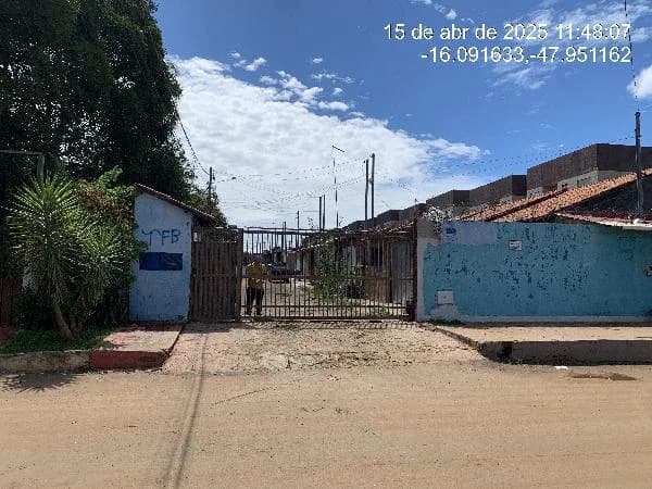 Casa - 2 Quartos - Cidade Ocidental - Ocupado — foto 2