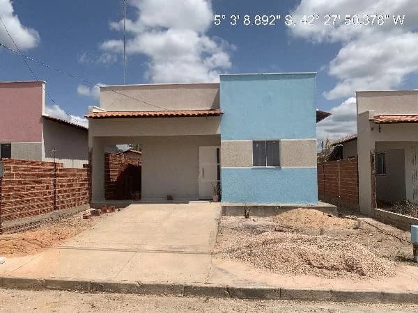 Casa - 2 Quartos - Altos - Ocupado — foto 2