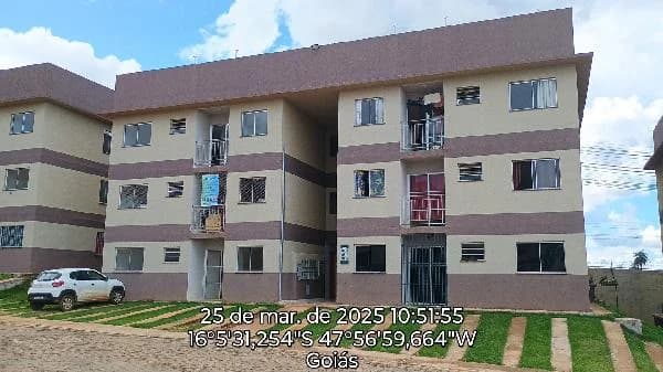 Apartamento - 2 Quartos - Cidade Ocidental - Desocupado — foto 2