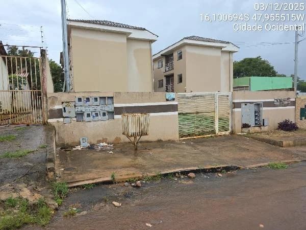 Apartamento - 2 Quartos - Cidade Ocidental - Ocupado — foto 2