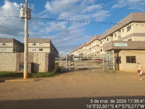 Apartamento - 2 Quartos - Cidade Ocidental - Ocupado — foto 2
